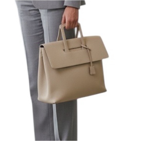 Loewe Handbags - RARE Loewe Textured Leather Pebble Tote Bag | Cream | Top Handle